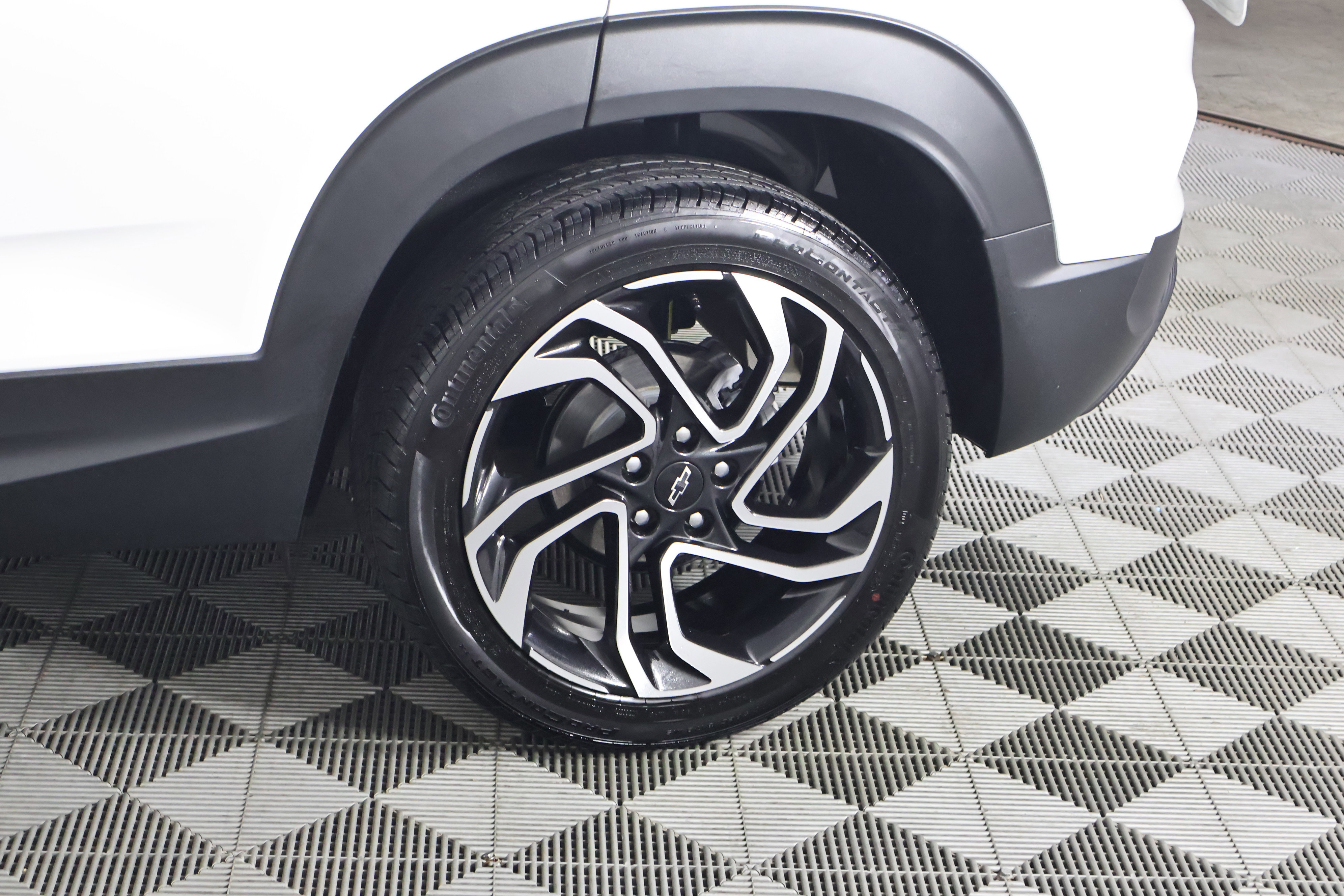 Used 2025 Chevrolet TrailBlazer RS w/ Convenience Package image 51