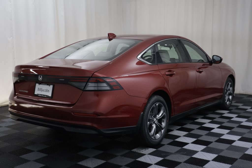 Used 2023 Honda Accord EX image 16