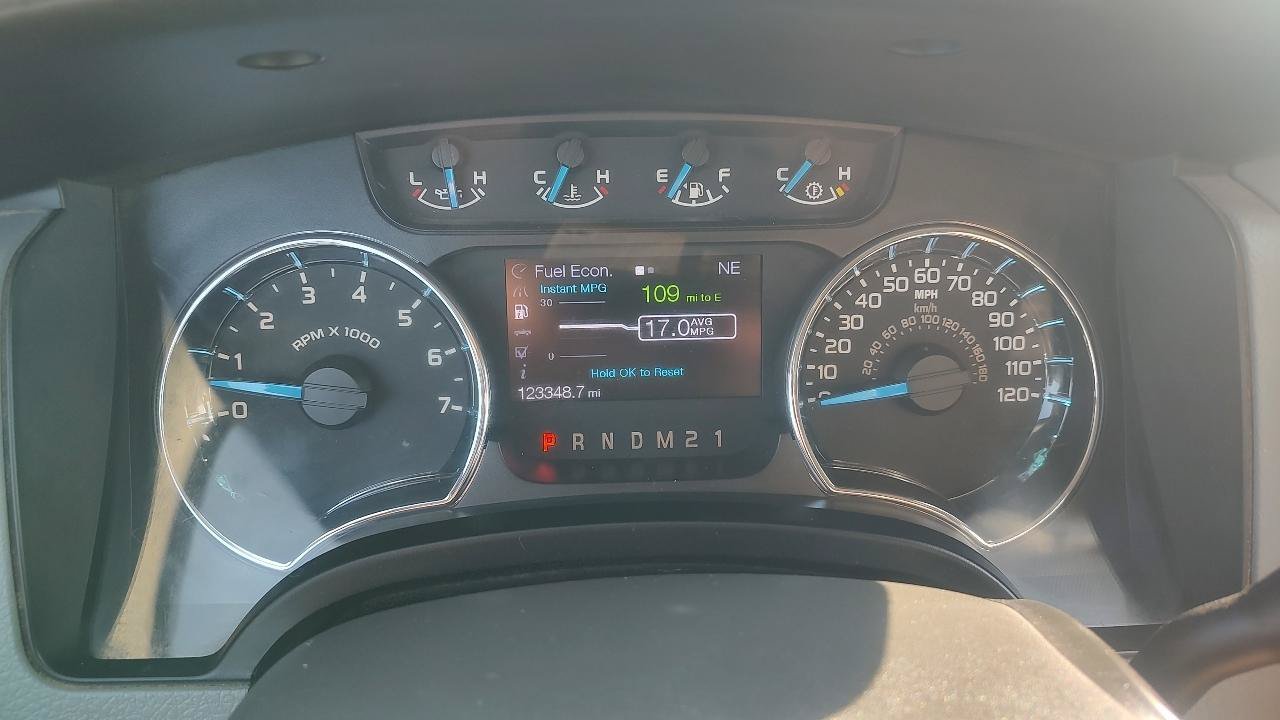 Used 2013 Ford F150 XLT w/ Luxury Equipment Group AWD/4WD image 13