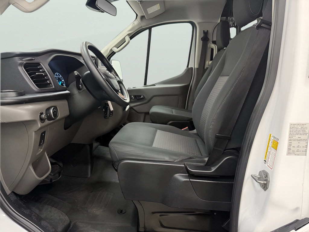 Used 2025 Ford Transit 250 Low Roof w/ Exterior Upgrade Package RWD image 24