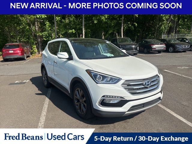 Used 2018 Hyundai Santa Fe Sport w/ 2.0T Ultimate Tech Package 05 AWD/4WD image 3