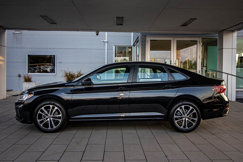 New 2026 Volkswagen Jetta Sport image 11