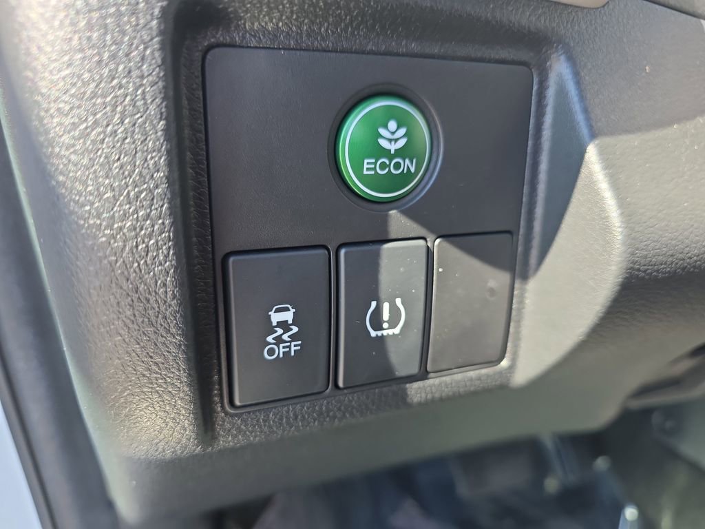 Used 2017 Honda HR-V LX image 28