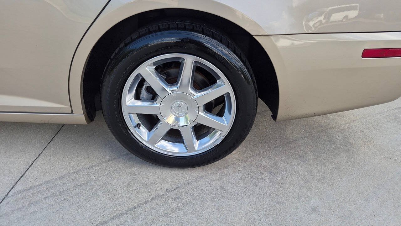 Used 2005 Cadillac STS w/ Preferred Equipment Group RWD image 12