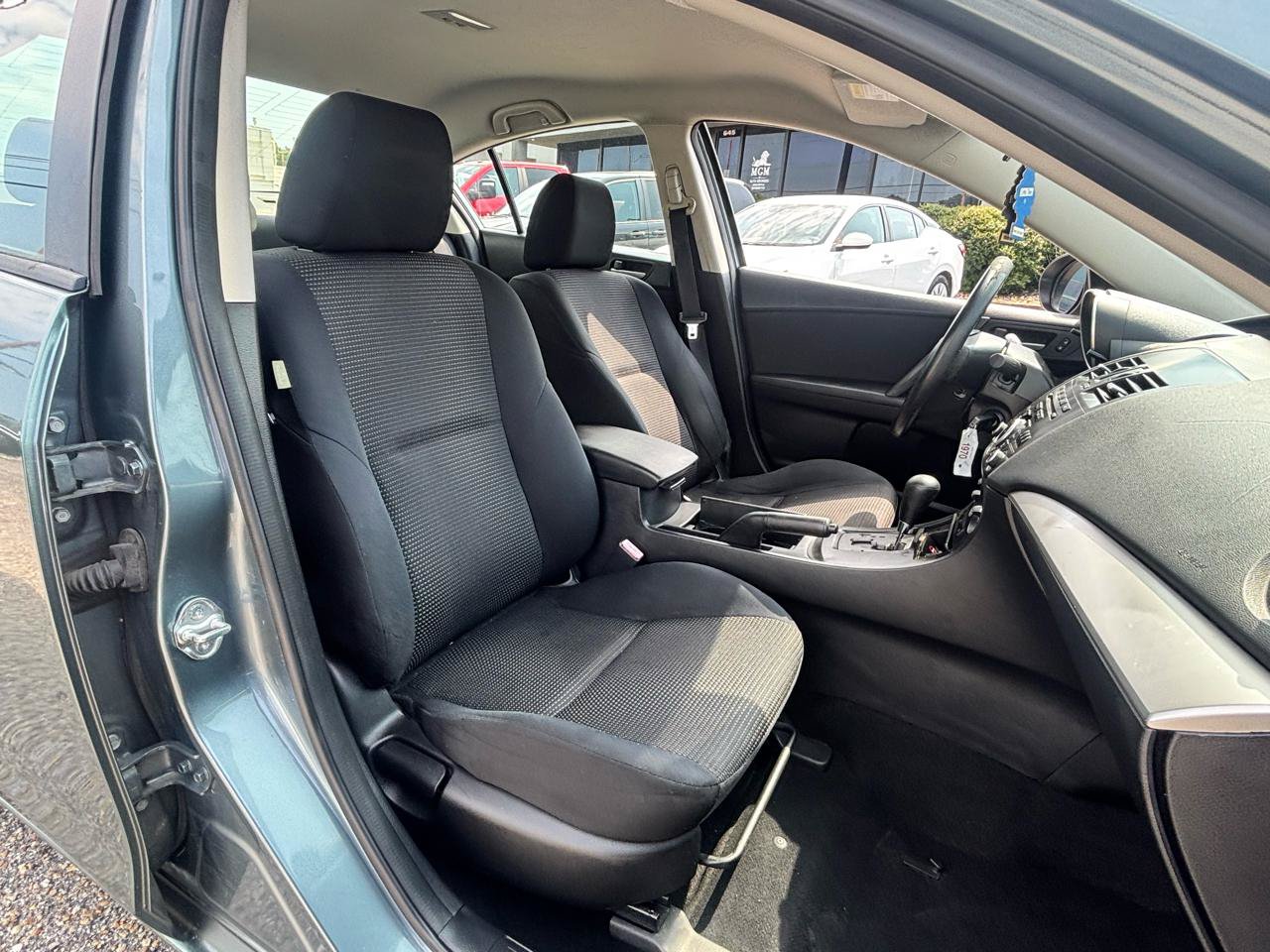 Used 2013 MAZDA MAZDA3 i SV w/ Convenience Pkg FWD image 71