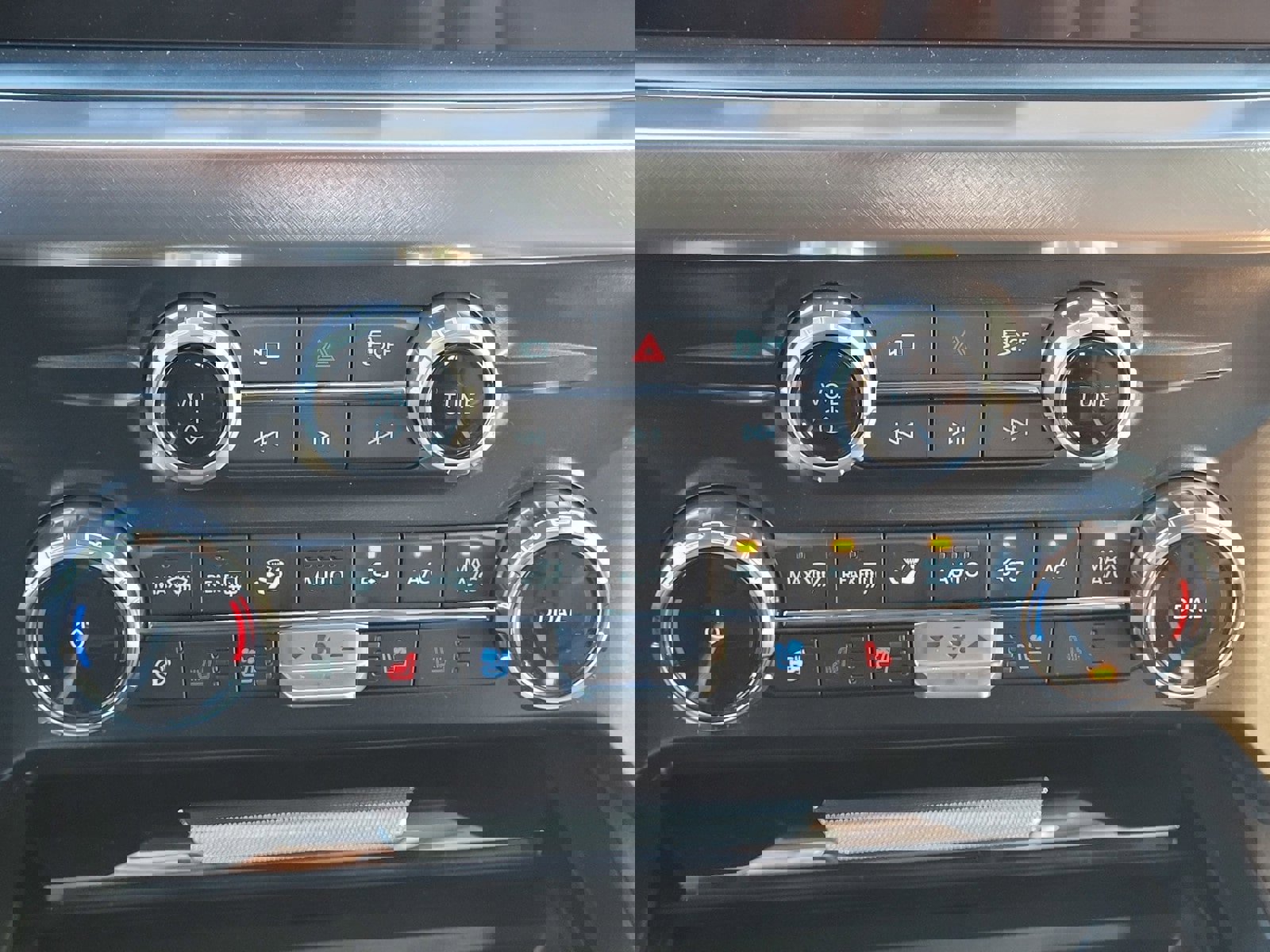 New 2025 Ford F350 King Ranch image 11