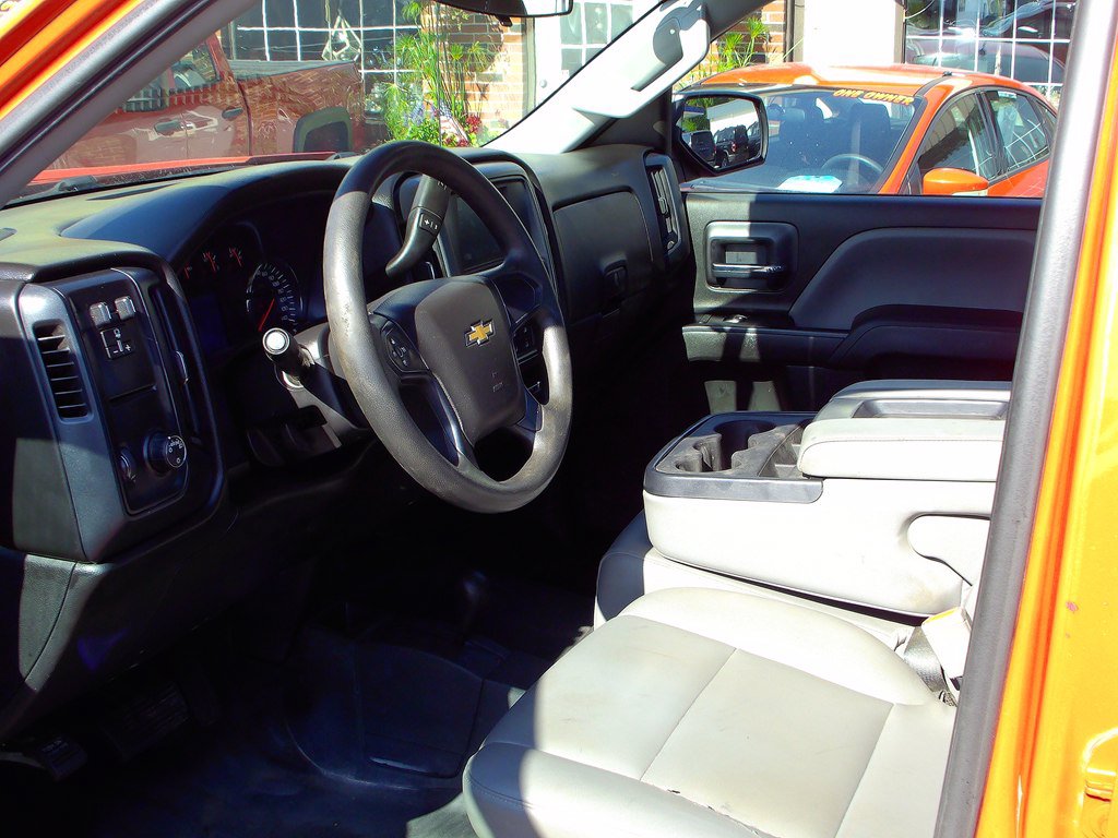 Used 2018 Chevrolet Silverado 1500 W/T AWD/4WD image 6