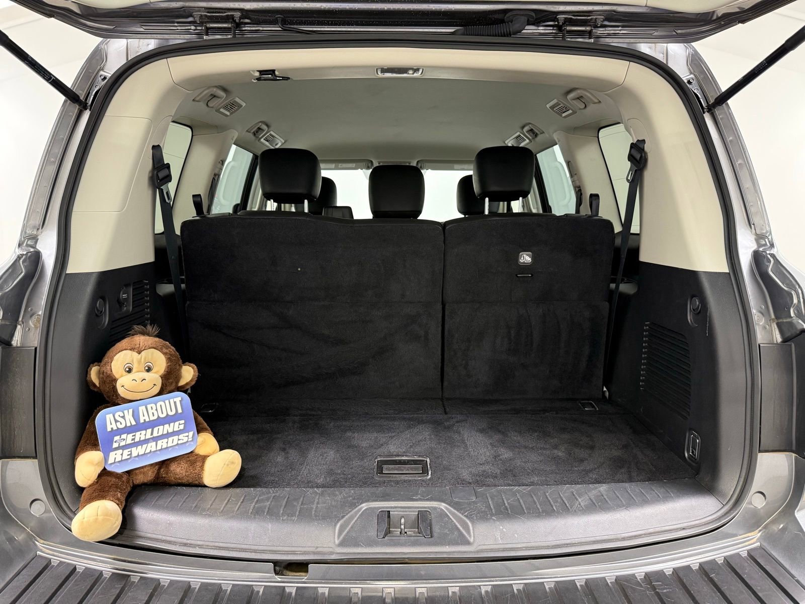 Used 2024 Nissan Armada SV w/ Cargo Package image 8