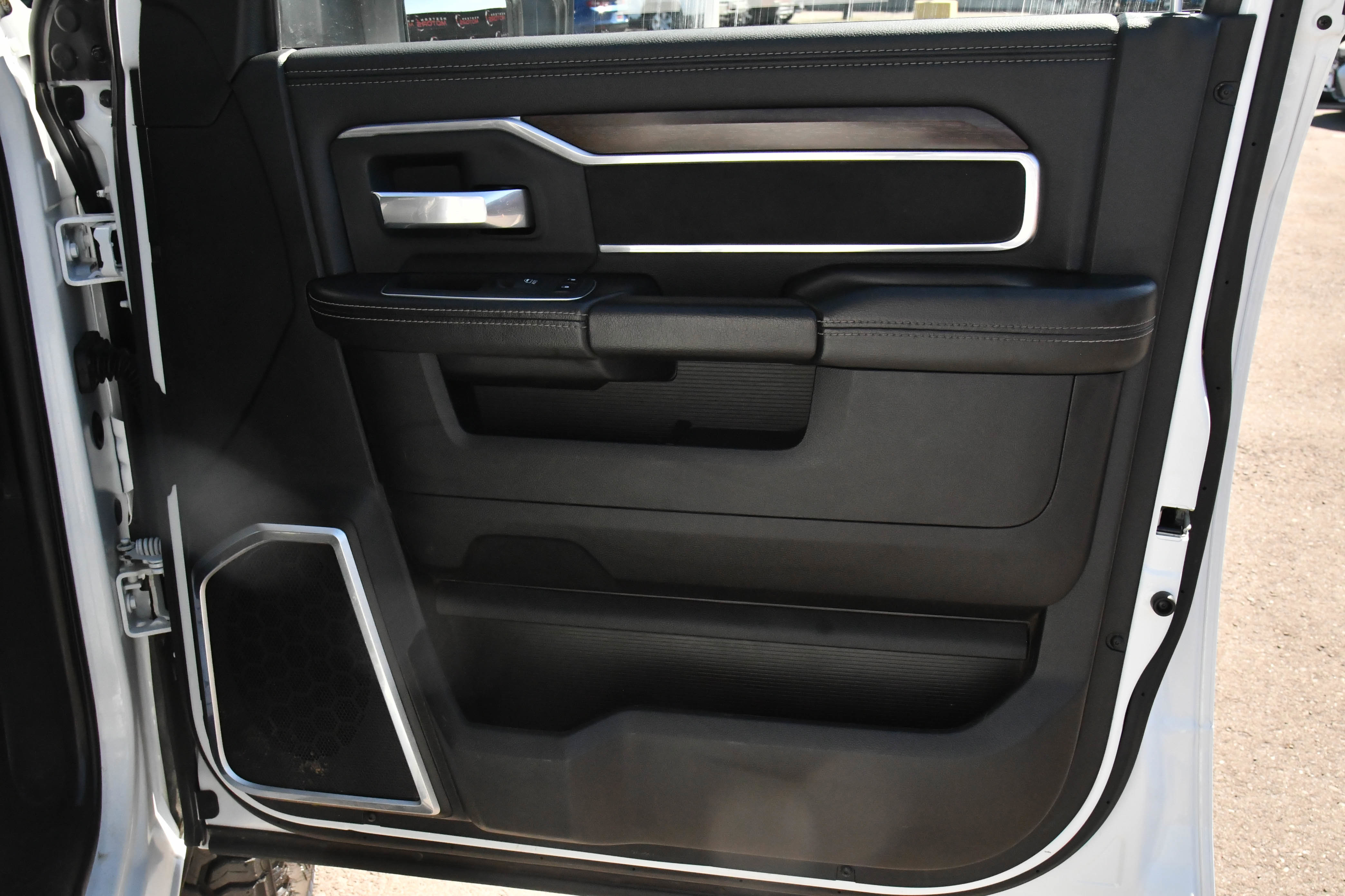 Used 2024 RAM 2500 Laramie image 51