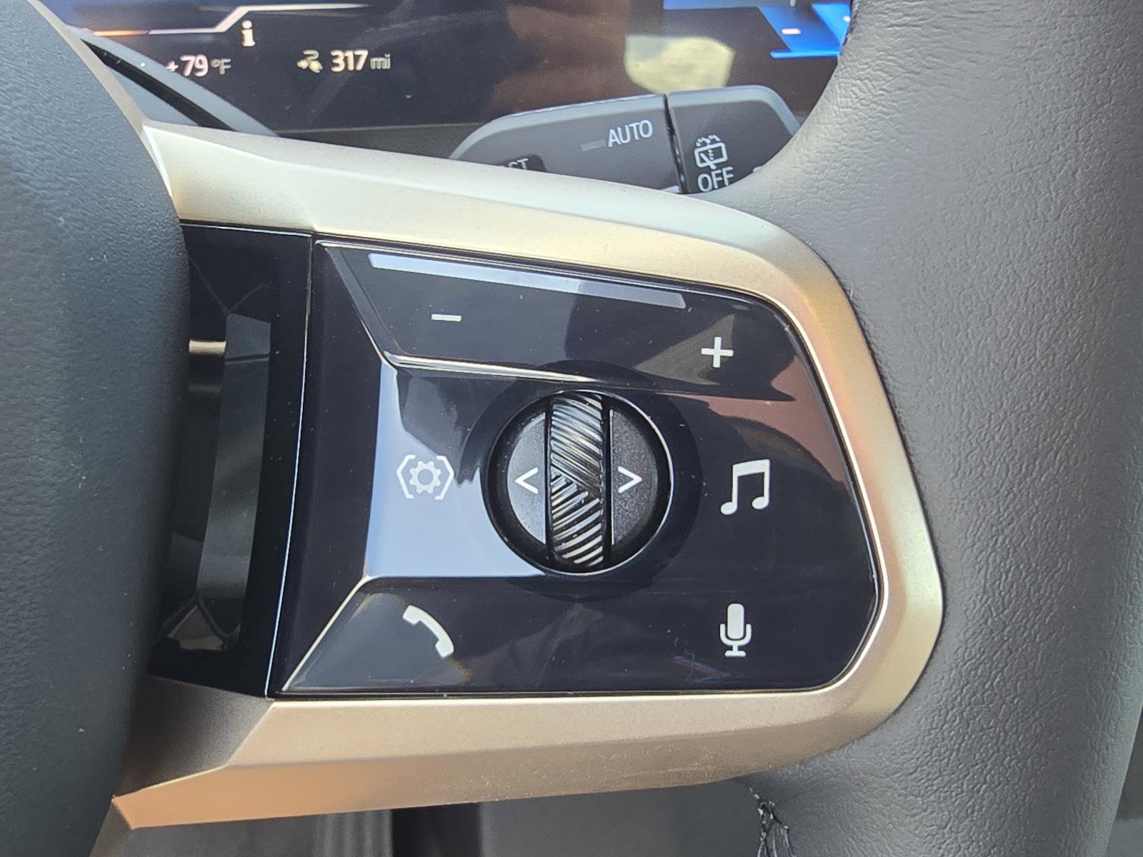 New 2026 BMW iX xDrive60 image 23