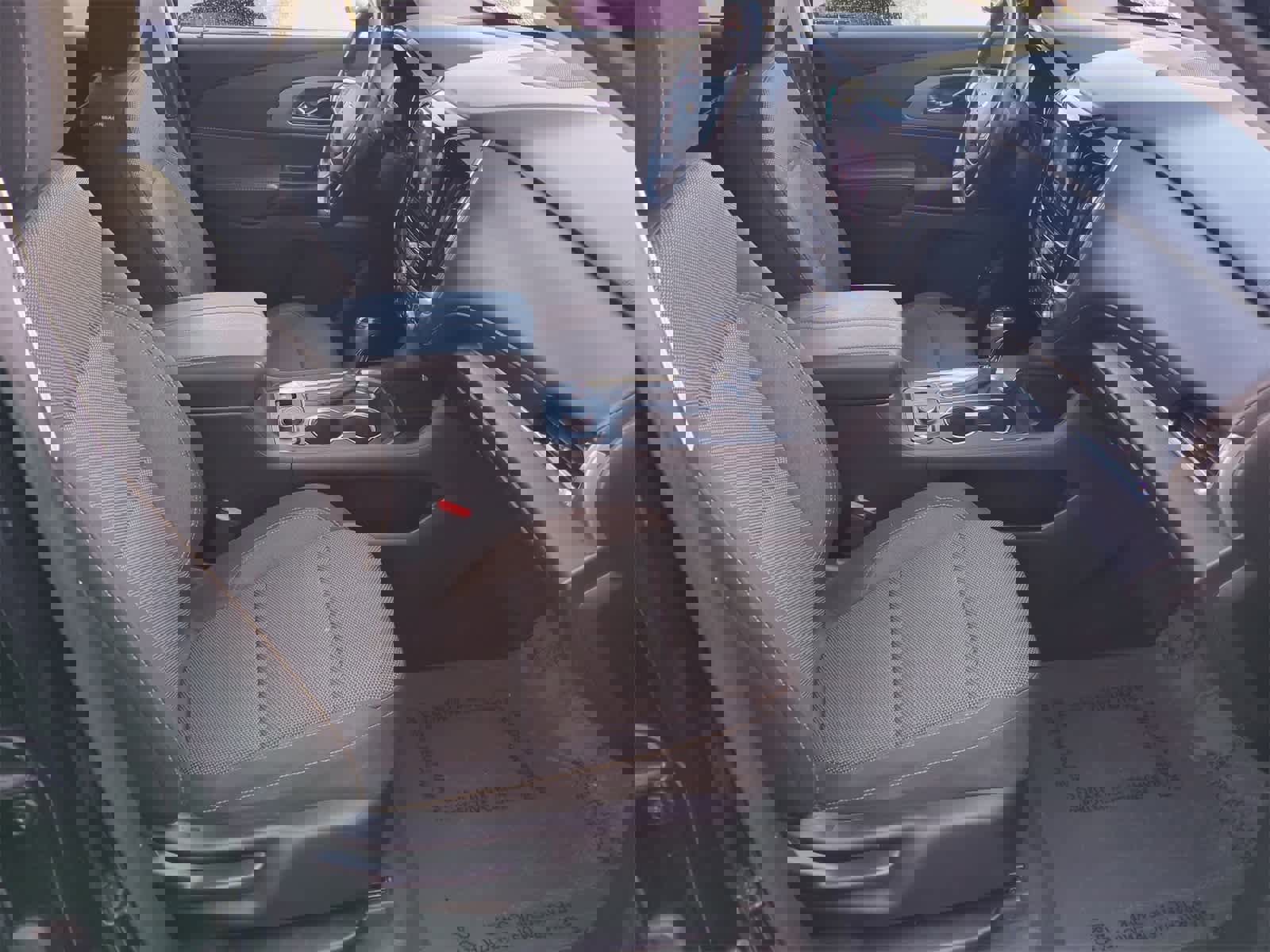 Used 2020 Chevrolet Traverse LT image 21