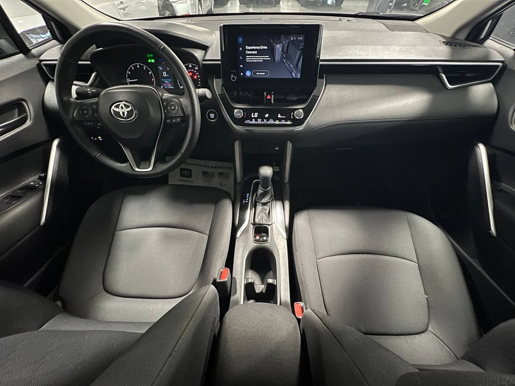 Certified 2023 Toyota Corolla Cross LE FWD image 24