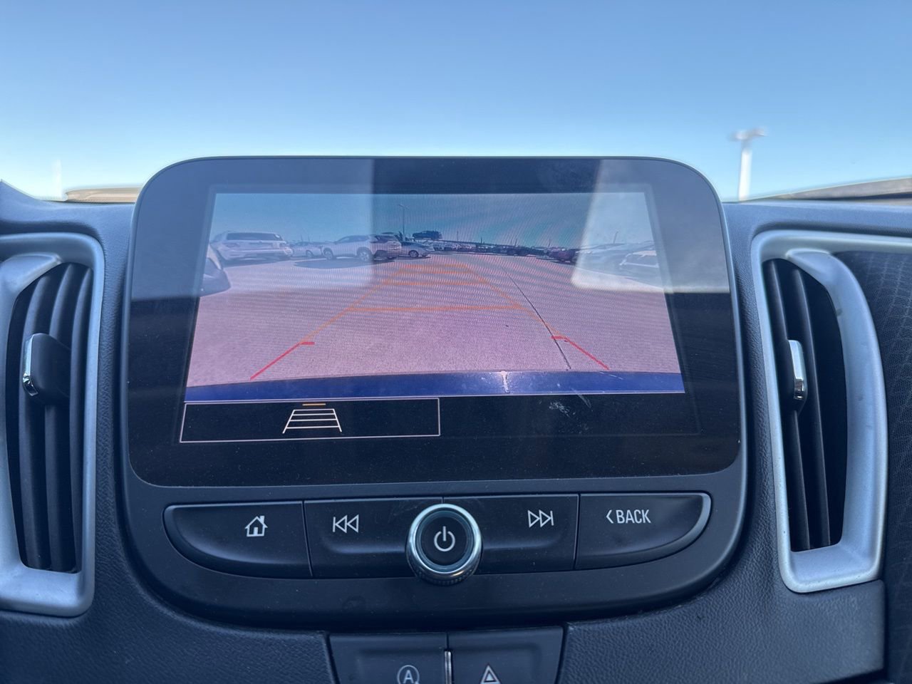 Used 2024 Chevrolet Malibu LT image 41