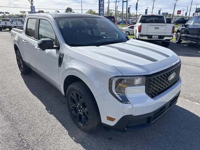 New 2026 Ford Maverick Lariat w/ Black Appearance Package AWD/4WD image 3
