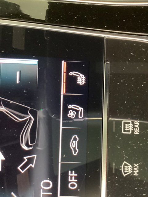 New 2025 Audi RS Q8 performance image 25