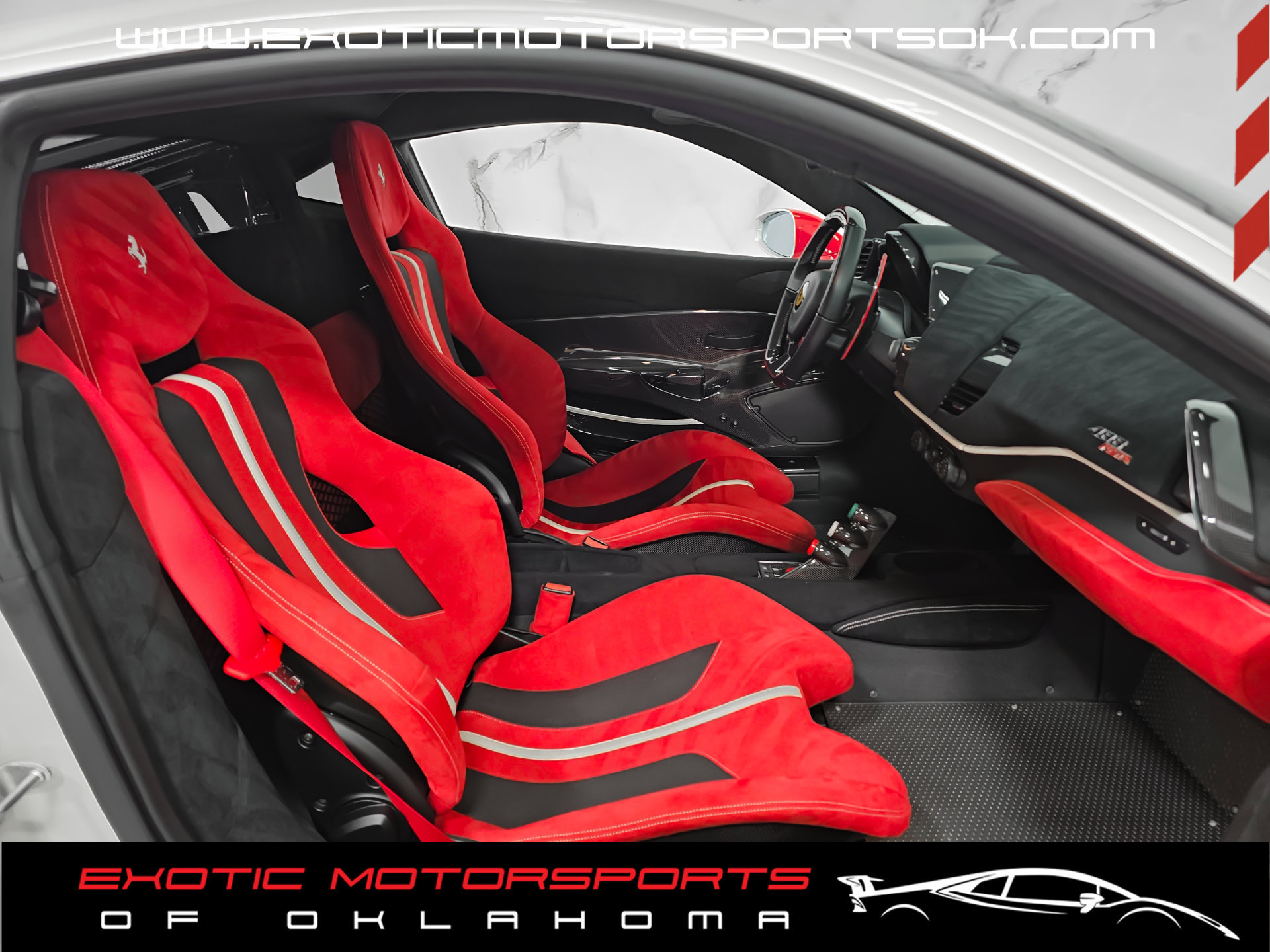 Used 2020 Ferrari 488 Pista Coupe RWD image 9