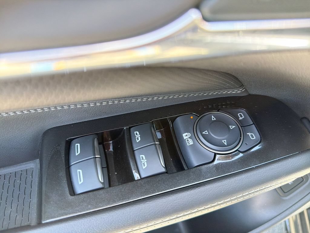 Used 2023 Cadillac CT4 V Blackwing w/ Driver Assist Package RWD image 15