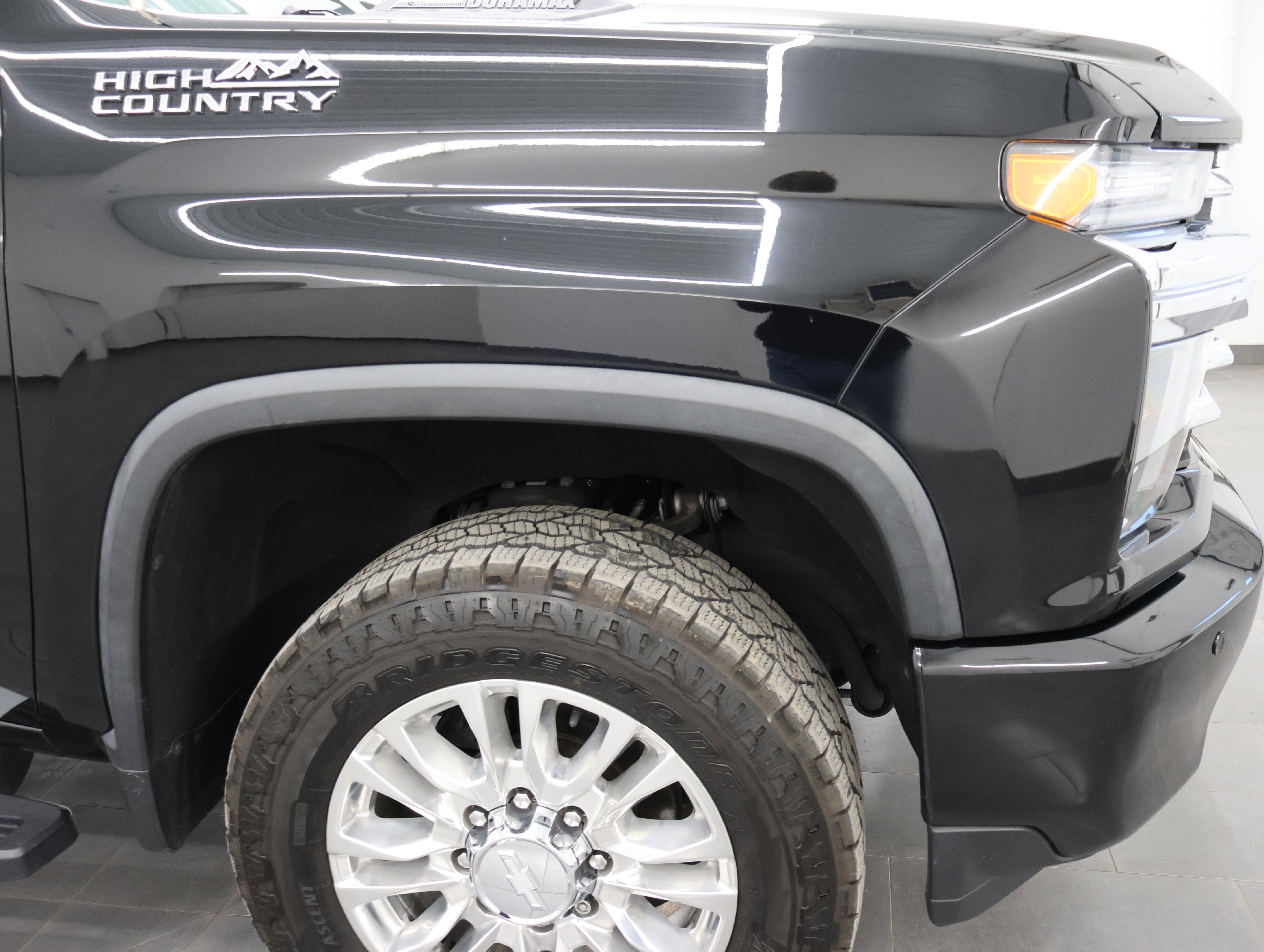 Used 2021 Chevrolet Silverado 2500 High Country w/ Z71 Off-Road Package AWD/4WD image 28