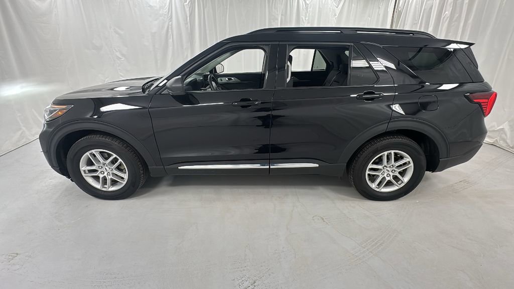 Used 2025 Ford Explorer Active image 6