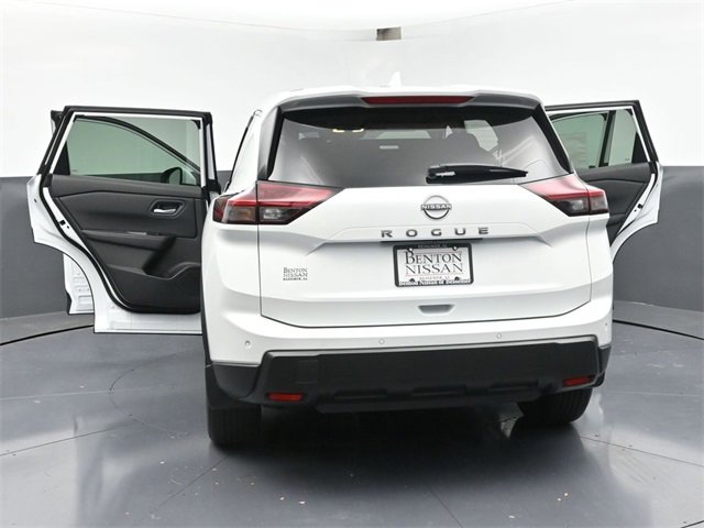 New 2026 Nissan Rogue SV image 47