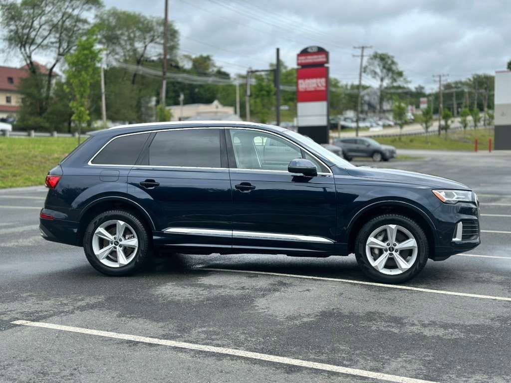 Used 2023 Audi Q7 2.0T Premium w/ Convenience Package AWD/4WD image 8