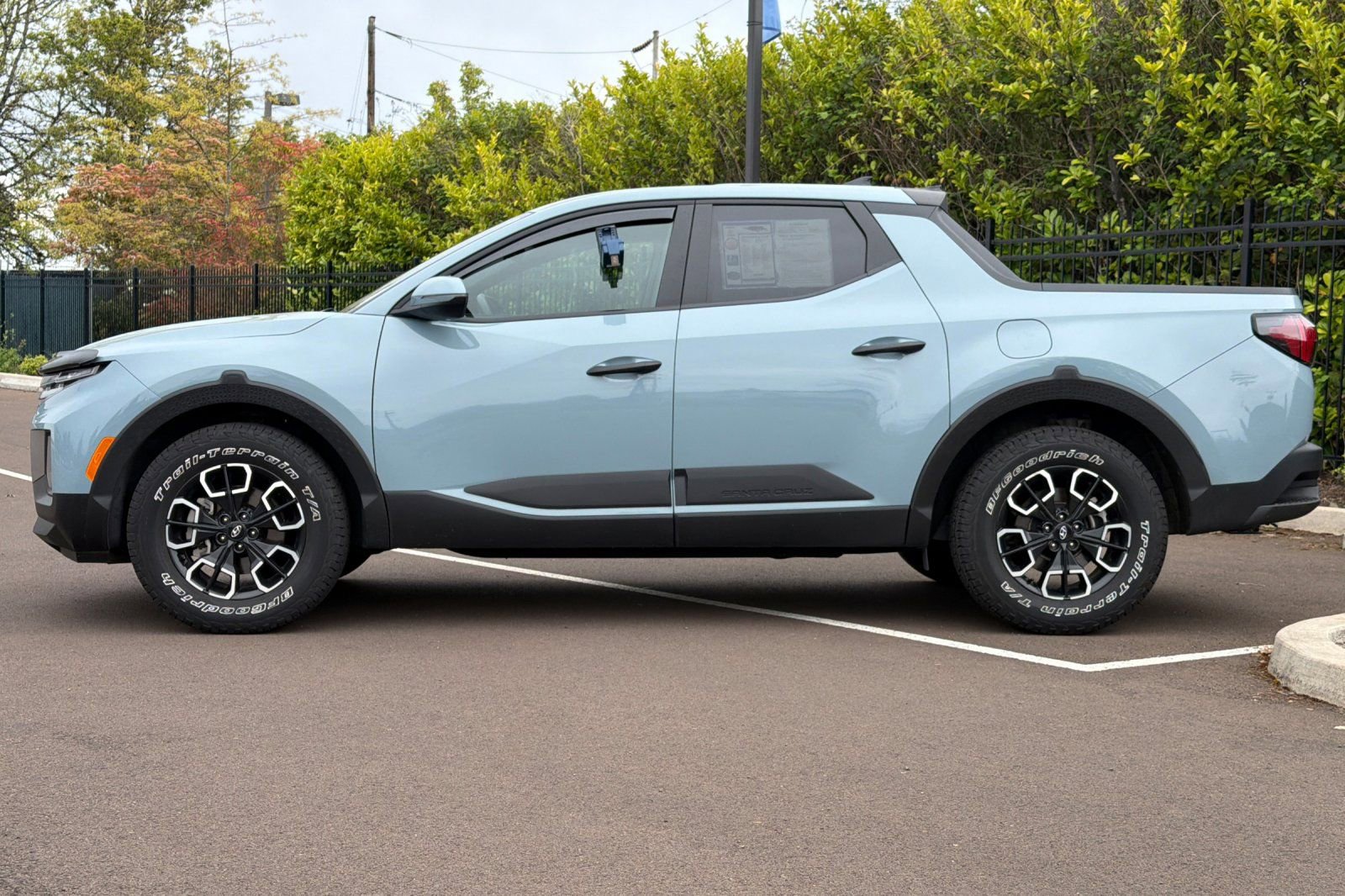 Used 2022 Hyundai Santa Cruz SEL image 7