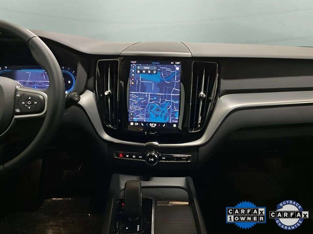 Used 2025 Volvo XC60 B5 Core image 18