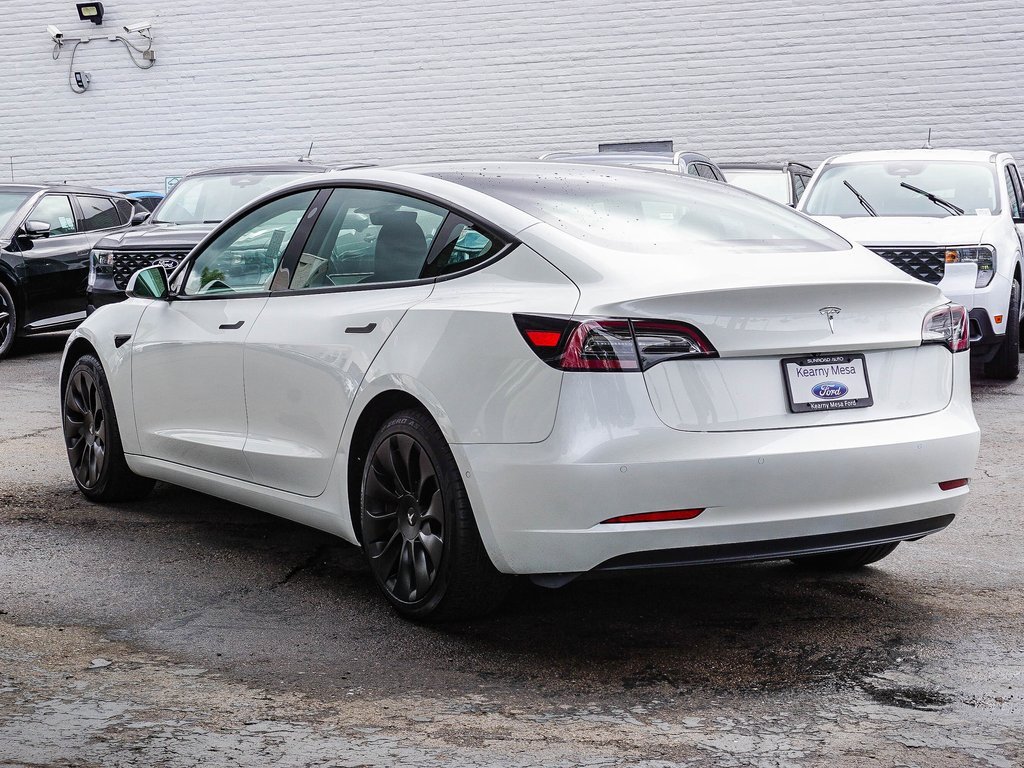 Used 2021 Tesla Model 3 Standard Range Plus image 4