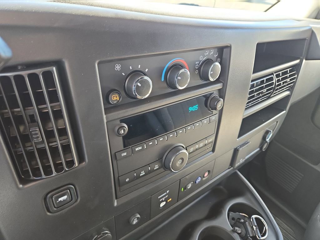 New 2026 Chevrolet Express 2500 w/ Driver Convenience Package image 5