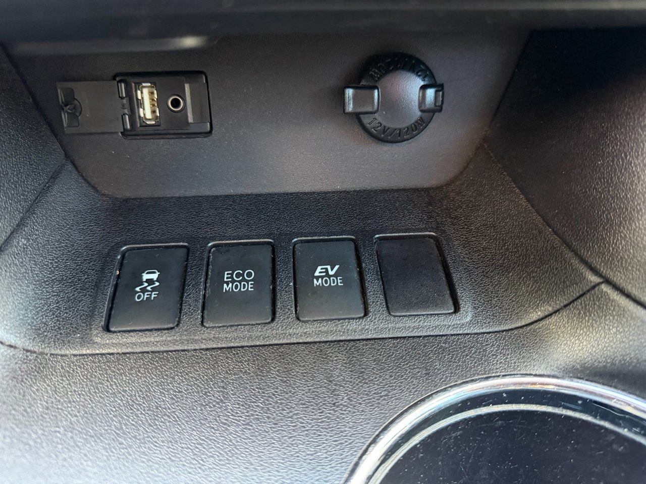 Used 2016 Toyota Highlander Limited image 44