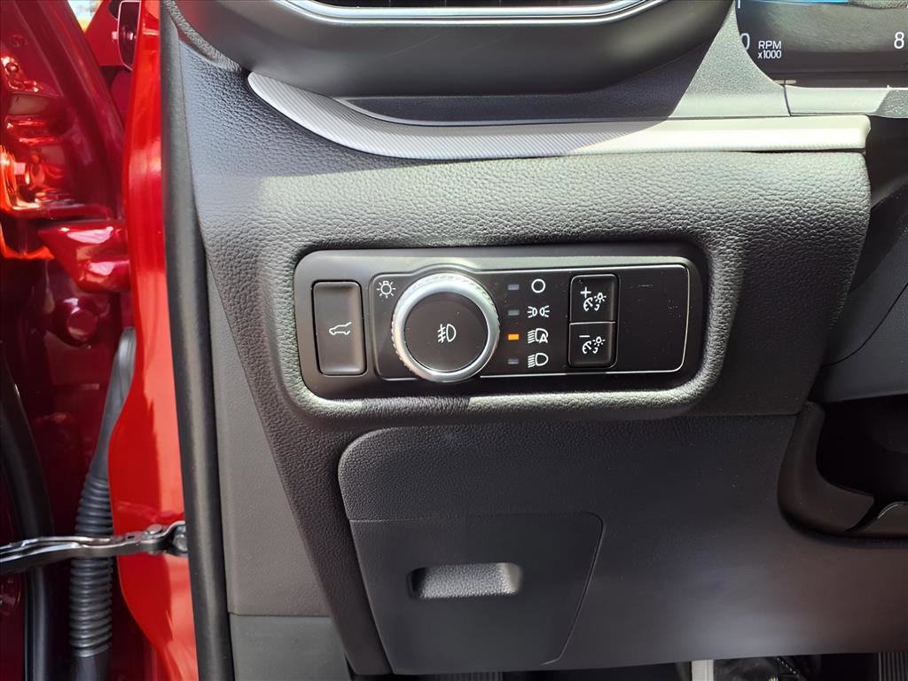 Used 2023 Ford Explorer XLT w/ Equipment Group 202A image 22