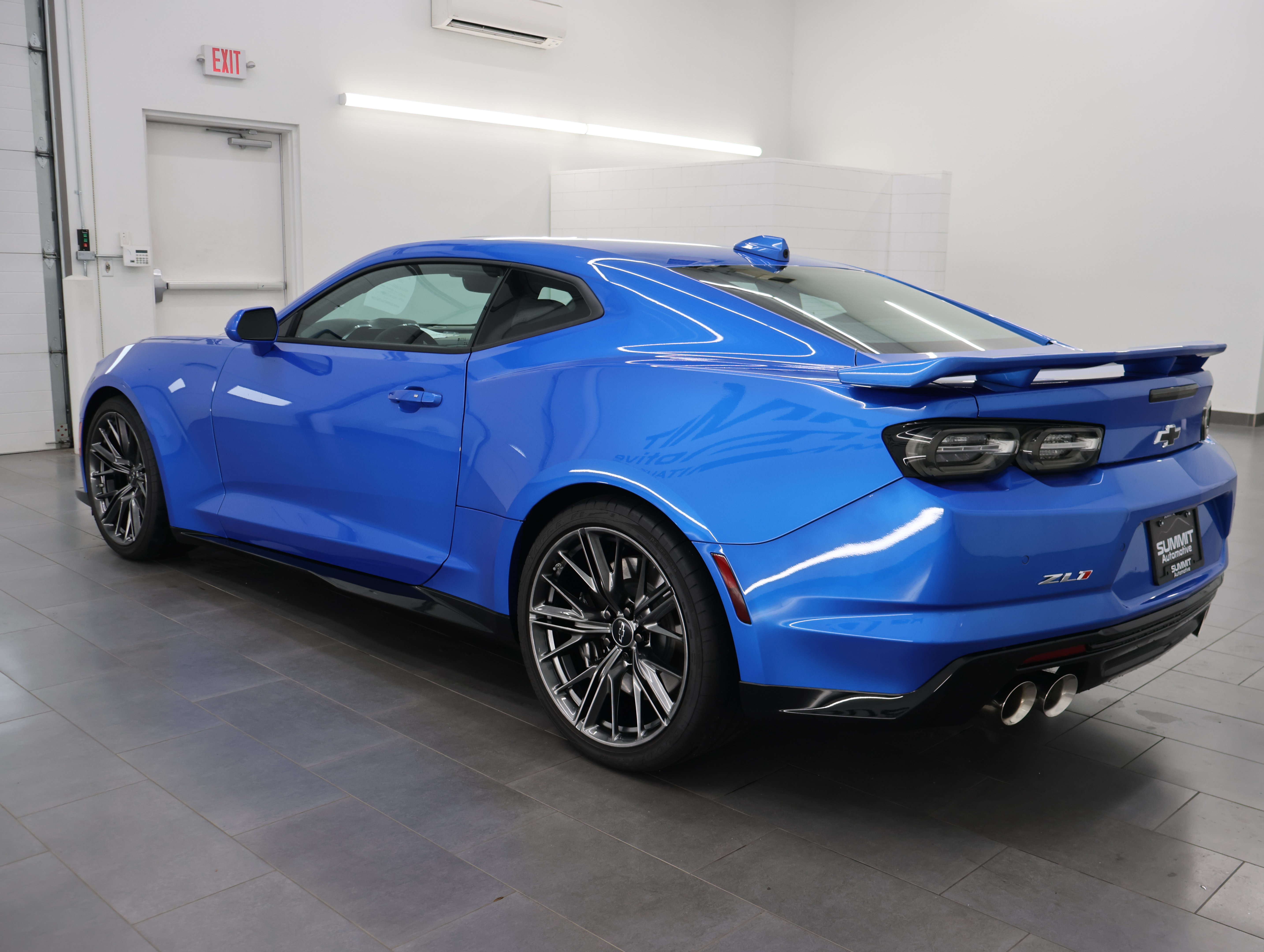 Used 2024 Chevrolet Camaro ZL1 RWD image 6