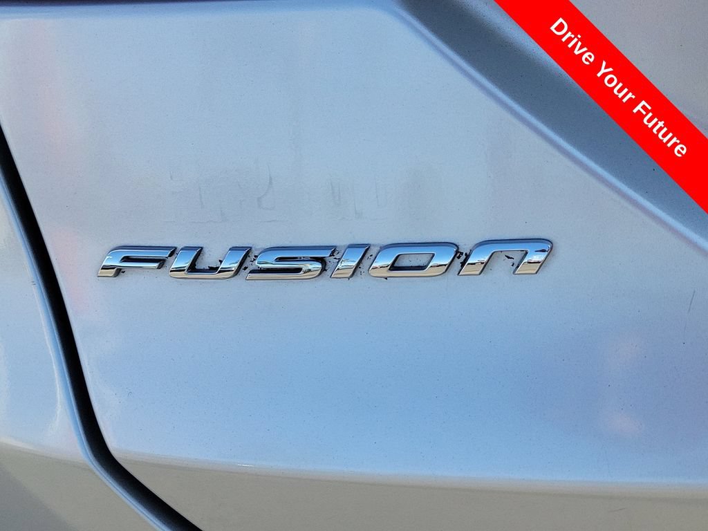 Used 2015 Ford Fusion SE FWD image 27