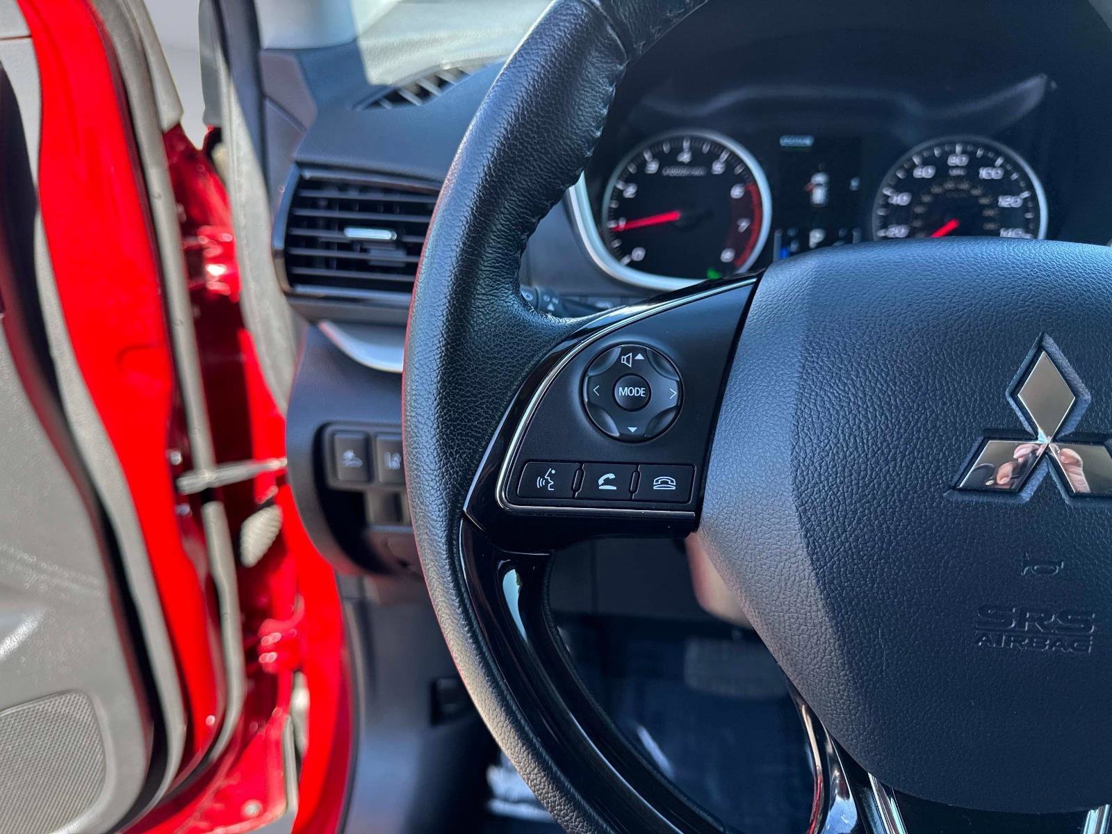 Used 2024 Mitsubishi Eclipse Cross SE image 34