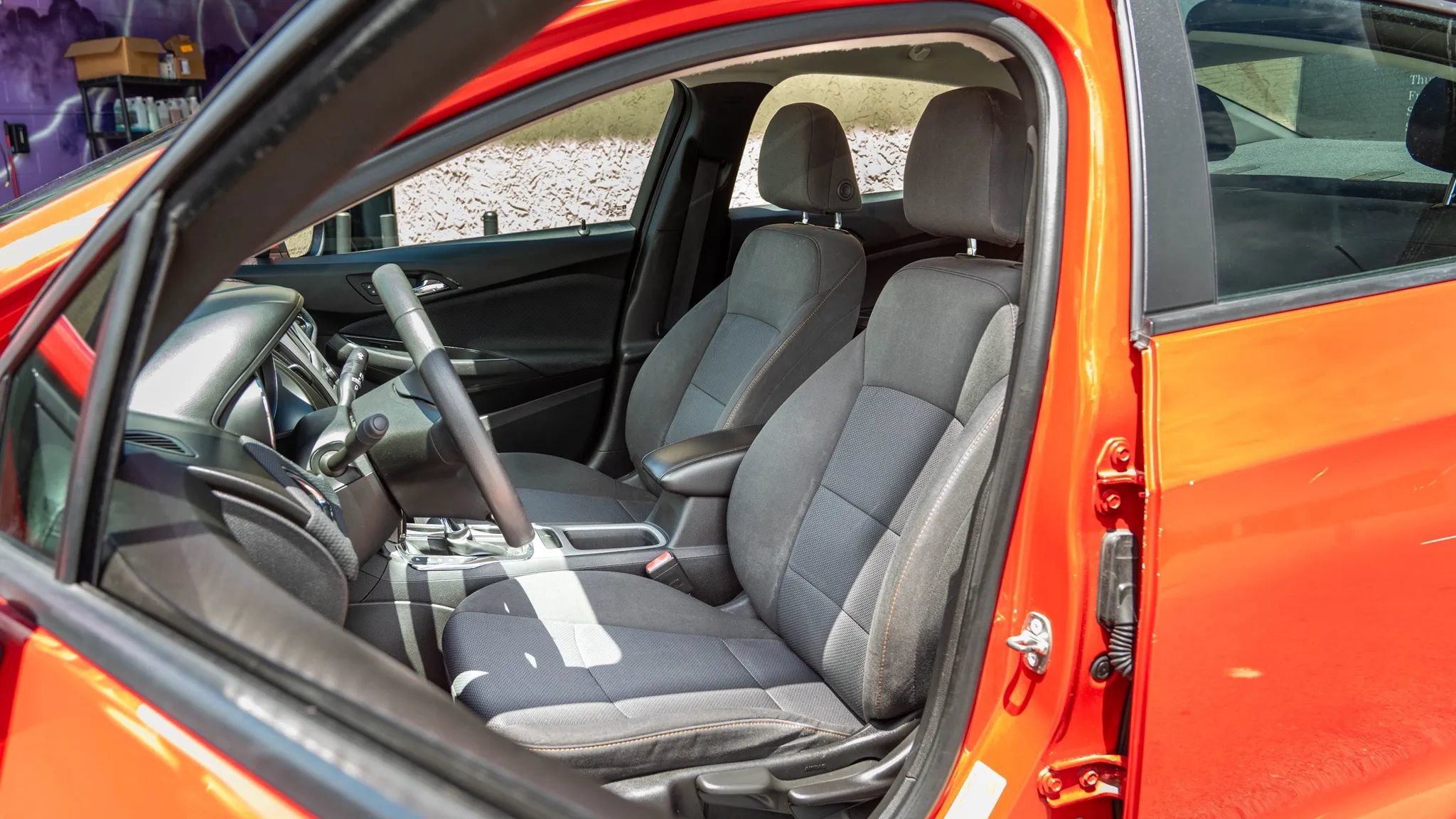 Used 2018 Chevrolet Cruze LS FWD image 14