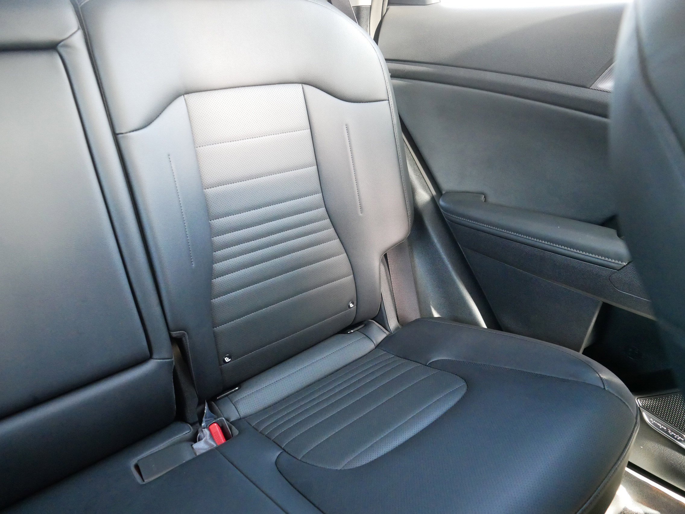 Certified 2025 Kia Sportage SX Prestige AWD/4WD image 14