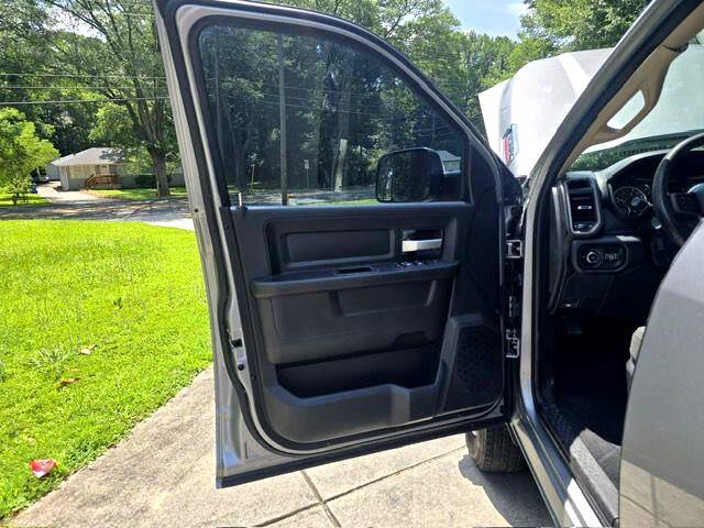 Used 2019 RAM 3500 Tradesman image 19