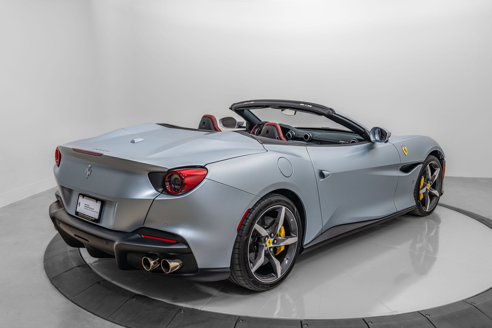 Certified 2023 Ferrari Portofino M RWD image 10