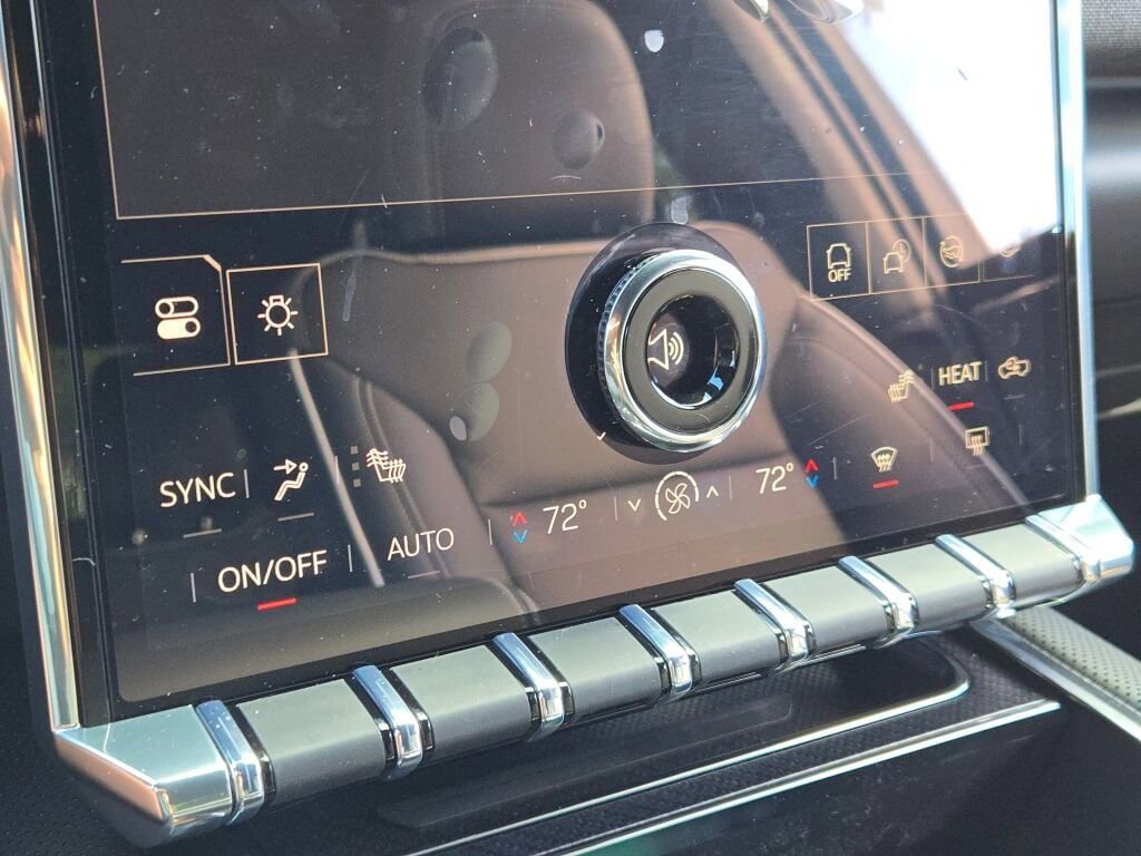 New 2026 GMC Sierra EV Elevation image 28