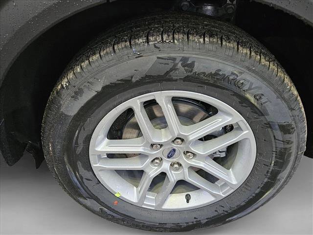 New 2026 Ford Explorer Active w/ Active Comfort Package image 10