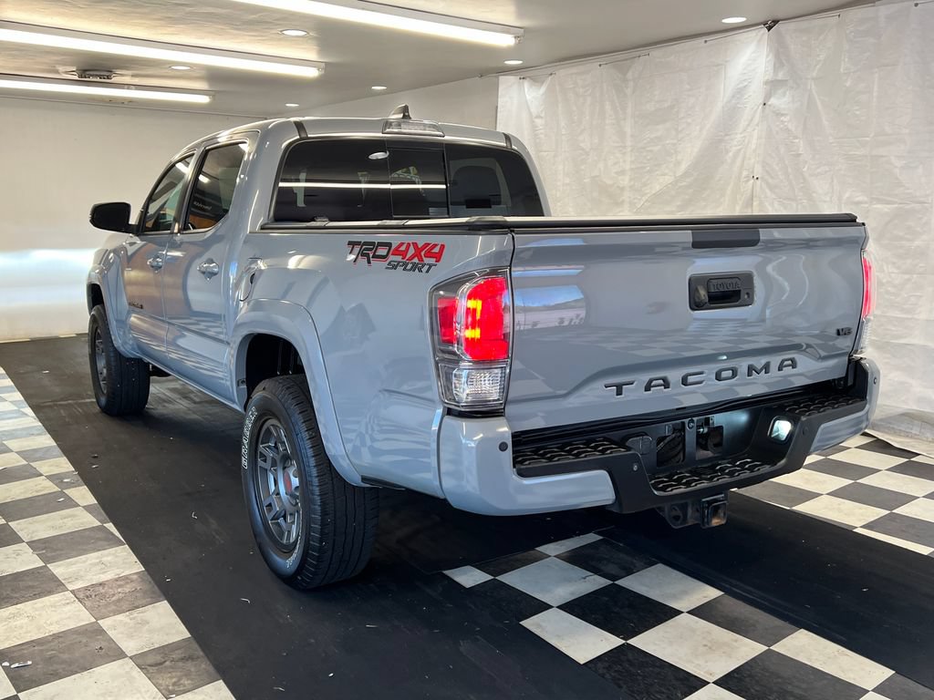 Used 2021 Toyota Tacoma TRD Sport w/ Technology Package AWD/4WD image 9