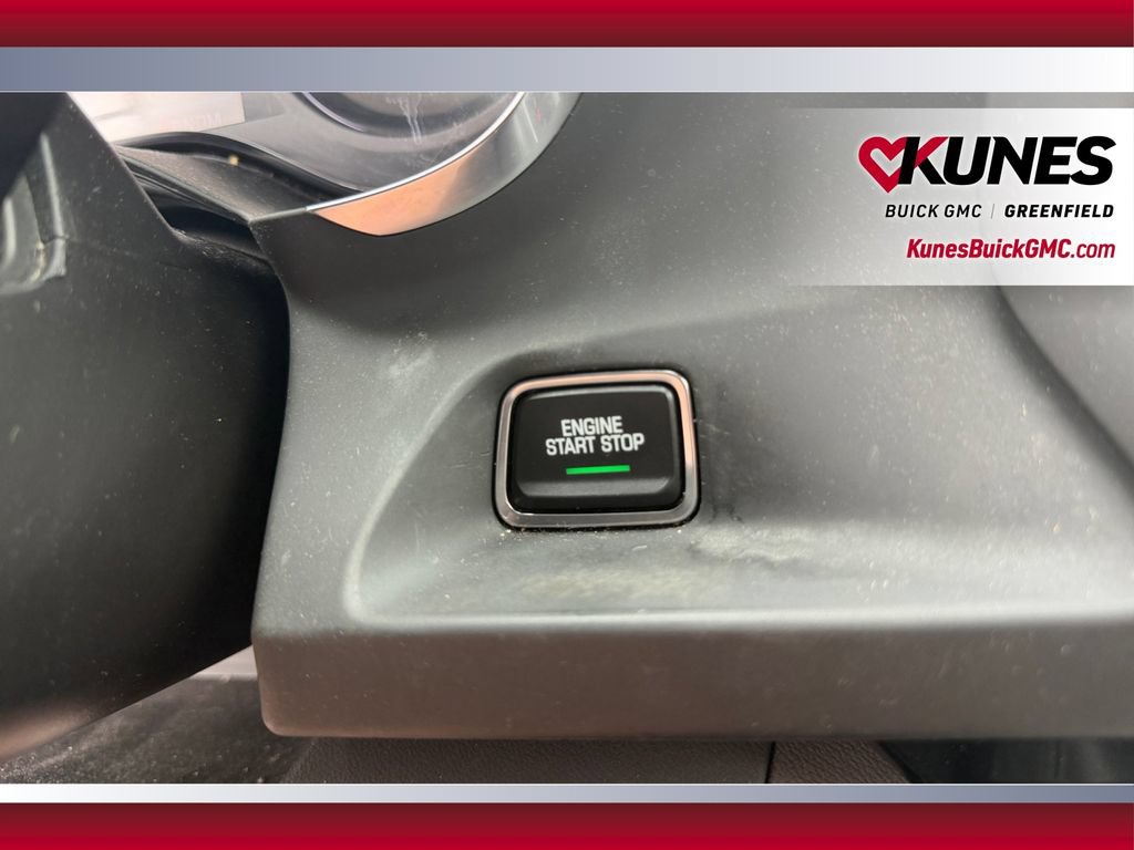 Used 2023 Chevrolet Camaro LT RWD image 32