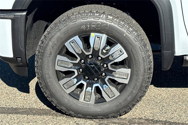 New 2026 GMC Sierra 2500 Denali w/ Denali Reserve Package image 32