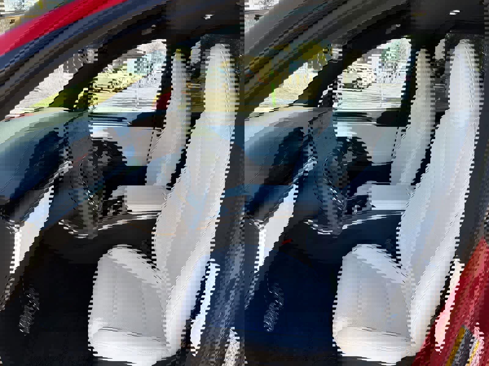 Used 2023 Tesla Model X Plaid image 25