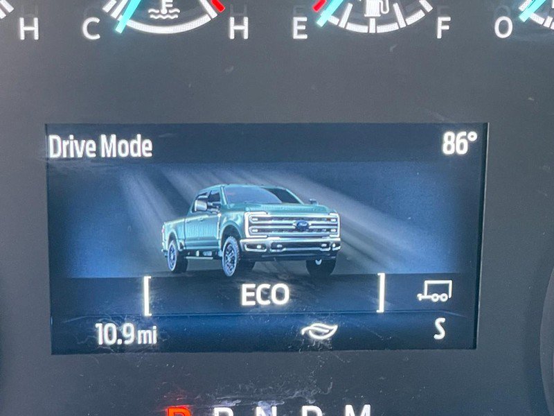 Used 2025 Ford F550 2WD Regular Cab Super Duty image 45