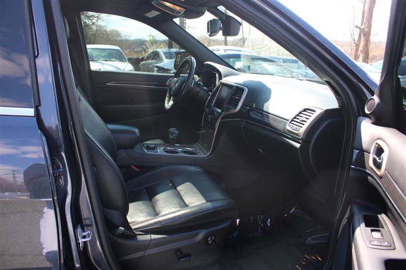 Used 2014 Jeep Grand Cherokee Overland image 10