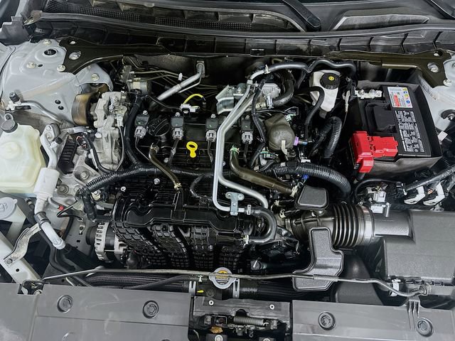 Certified 2023 Nissan Altima 2.5 SR FWD image 28