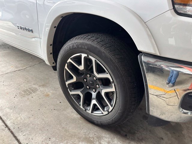 Used 2026 RAM 1500 Laramie AWD/4WD image 8
