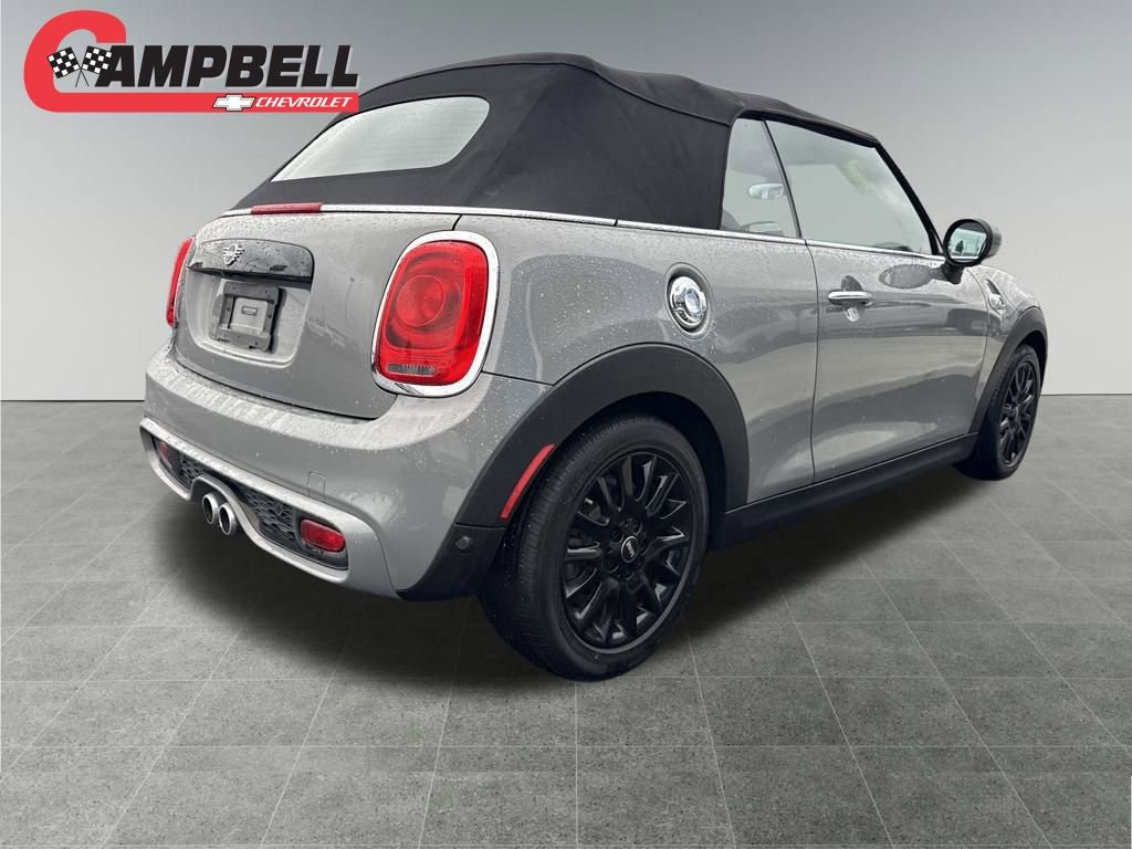Used 2021 MINI Cooper S image 6