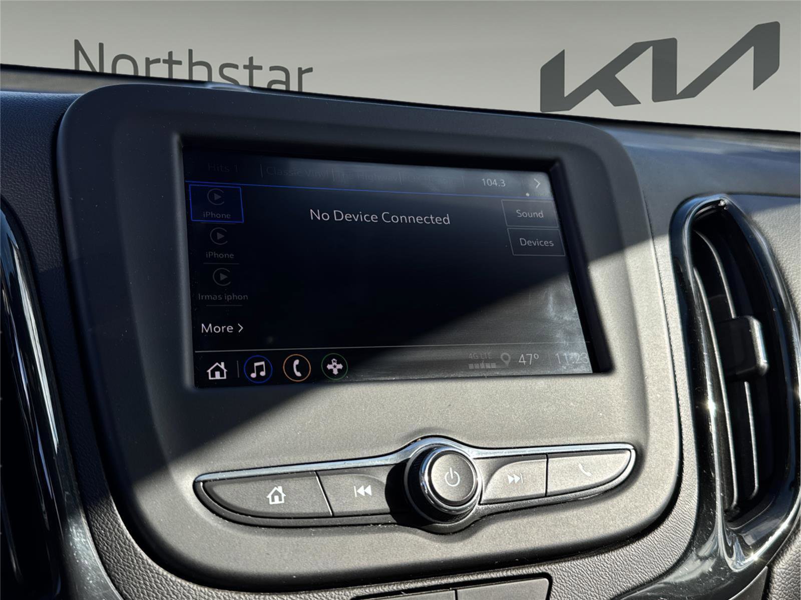 Used 2023 Chevrolet Equinox RS image 16